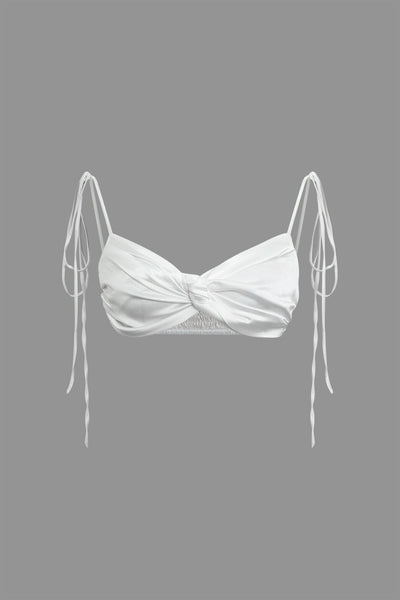Elizabeth | Ein Stück Satin-Top mit verstellbaren Schnürträgern & Knotendetail