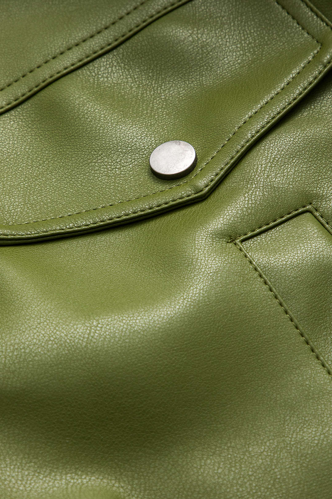 Mila | Grüne Jacke aus Kunstleder
