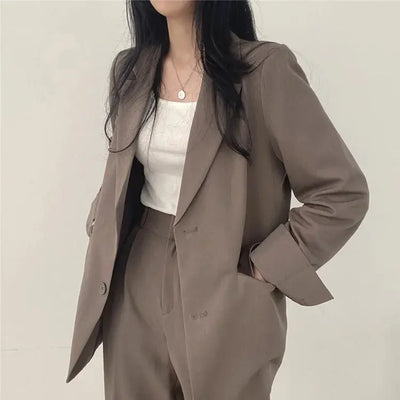 Athena | Einfarbiges Blazer- und gerade geschnittenes Hosen-Set für Damen Zendoo.de