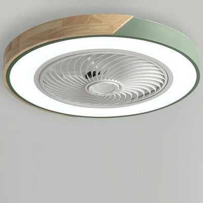 BreezeGlow | Skandinavische LED-Deckenleuchte mit integriertem Ventilator