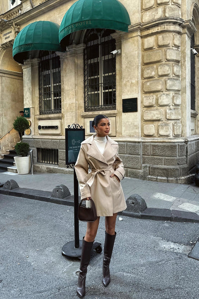 Marie | Damenmantel in Creme mit elegantem Schnitt