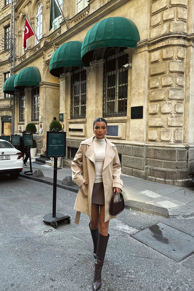 Marie | Damenmantel in Creme mit elegantem Schnitt
