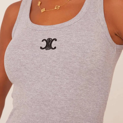 Mara | Geripptes Tanktop mit Stickerei